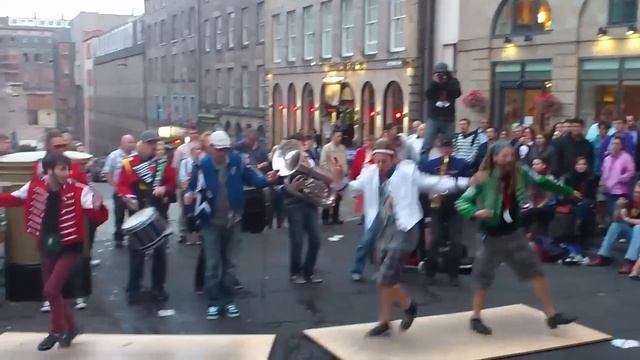 Rhythmic Circus - Feet dont fail me now!