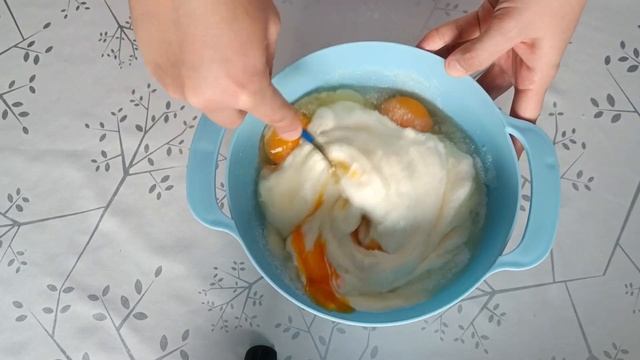 СМЕТАННИК! өте дәмді және тез дайындалатын бәліш 😋🤩 қайта-қайта жасай бергің келеді, тіл үйіреді смотреть онлайн