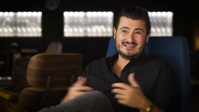 How We Started a Vintage Supercar Dealership смотреть онлайн