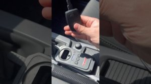 Не работаю кнопки на ключах volvo s40 - решено.