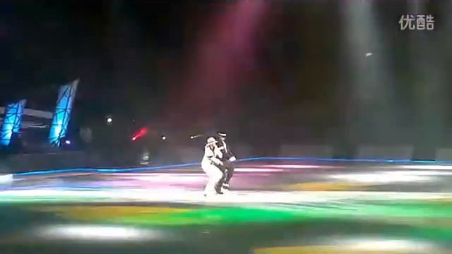 Навка-Костомаров. Джексоны. Artistry on Ice 2011. смотреть онлайн