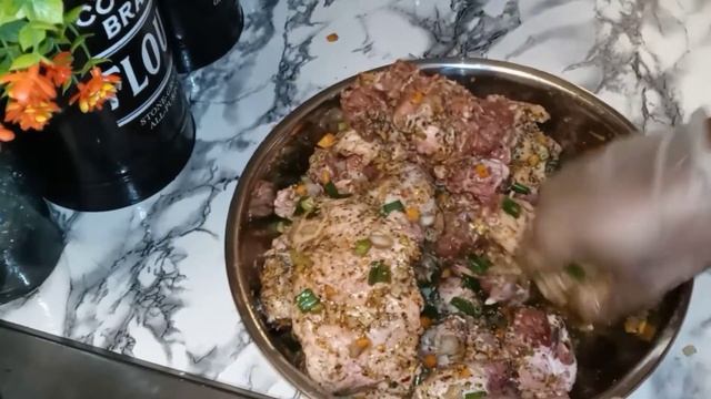 The EASIEST OXTAIL Recipe on YouTube| INSTANT POT RECIPES #YayasCatering #Oxtails #InstantPotRecipe