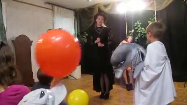 Театр "Волна".Спектакль "Мери Поппинс"( фрагмент 2).25 мая 2019. Видео Ивана Клязьминского.