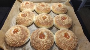 СДОБНЫЕ БУЛОЧКИ С ПОВИДЛОМ / Простой рецепт
