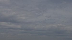 Облака плывут в Абакан, не спеша плывут облака.