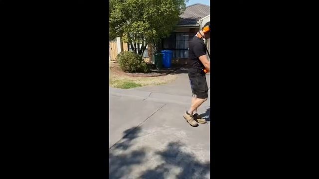 Tracer Gas Leak Detection Carried out by 1300FINDLEAK смотреть онлайн