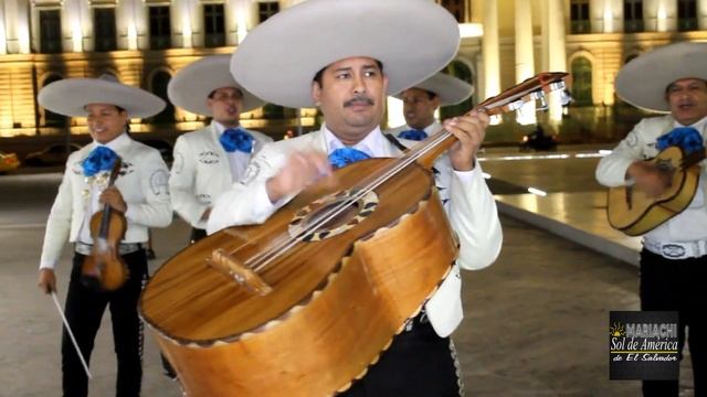 El Gavilan Mariachi Sol de America de El salvador en vivo. смотреть онлайн