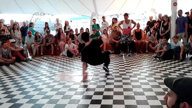 Break on the wave Финал - Arsex VS Art school смотреть онлайн