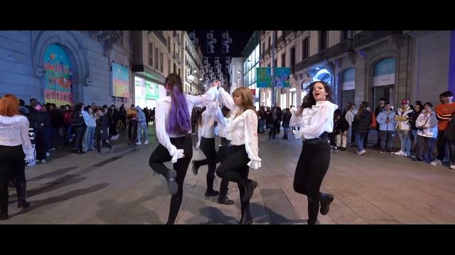 [KPOP IN PUBLIC] LOONA (이달의소녀) - BUTTERFLY (One Take) + Queendom  Break Cover by W.O.L I Barcelona