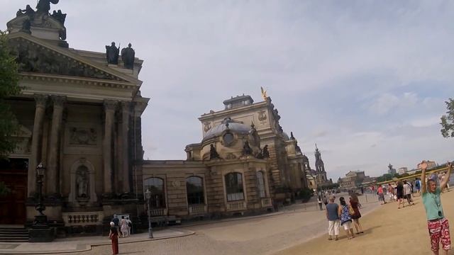 Мы в Дрездене. Красивый город! Германия смотреть онлайн