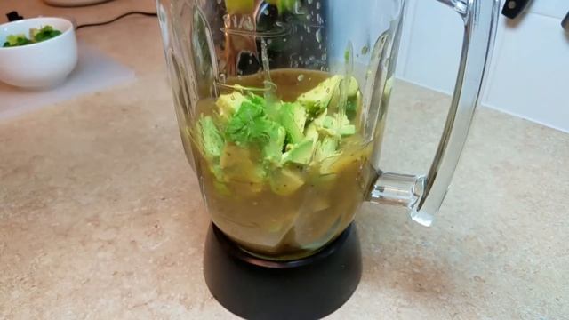 CREAMY GREEN SALSA Recipe | Mexican Restaurant Style Green Sauce Recipe смотреть онлайн