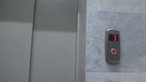 Лифт на станции МЦК Площадь Гагарина