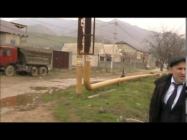 Трасса между Махачкалой и Ленинкентом ,срочно надо огородить забором