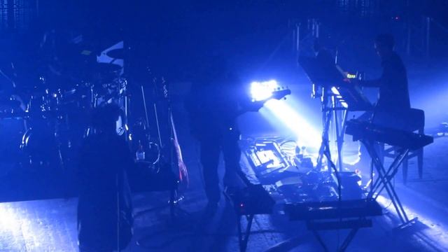 Massive Attack - Teardrop feat. Martina Topley-Bird Live @ O2 Brixton 04/02/2016