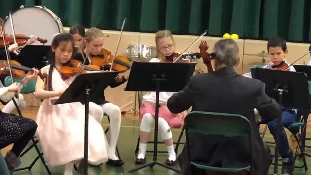 Chilly Salsa by Loretta Fin, Orchestra смотреть онлайн