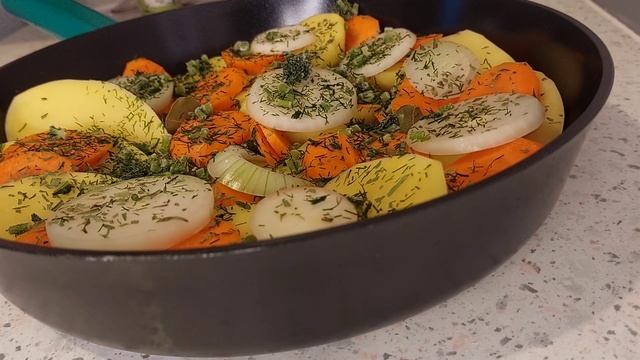 Красная рыба с картофелью и сливочным маслом Порадуйте своих гостей этим невероятно вкусным блюдом