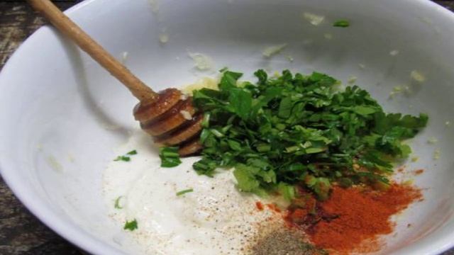 Куриные ножки запеченные в сметанном маринаде