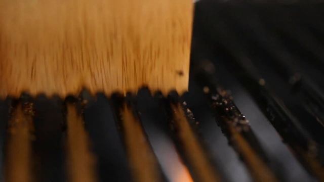 Wood Grill Scraper - Do More With Your Grill | Broil King смотреть онлайн