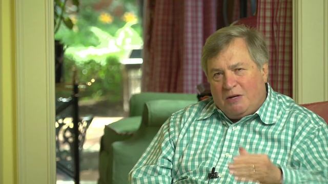 Why Greece Must Leave the Euro!Dick Morris TV: Lunch ALERT! смотреть онлайн