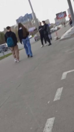 почему медленно