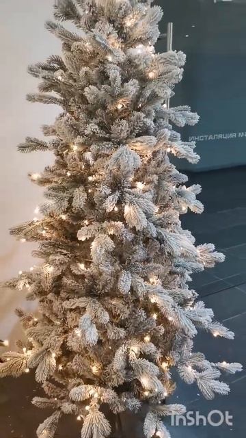 Ель искусственная Месина (Mesina) заснеженная смотреть онлайн