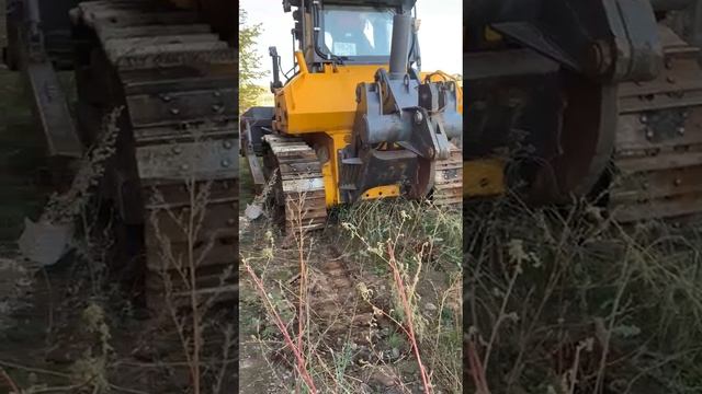 Бульдозер Д9 поворот отвала смотреть онлайн