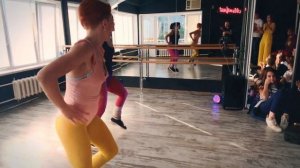 Aerobic dance in Manifest