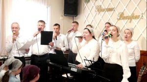 Свершилась казнь (Искупитель мой жив)