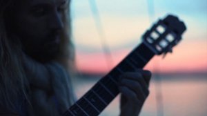 Tomas Nevergreen - I play for you (official video)