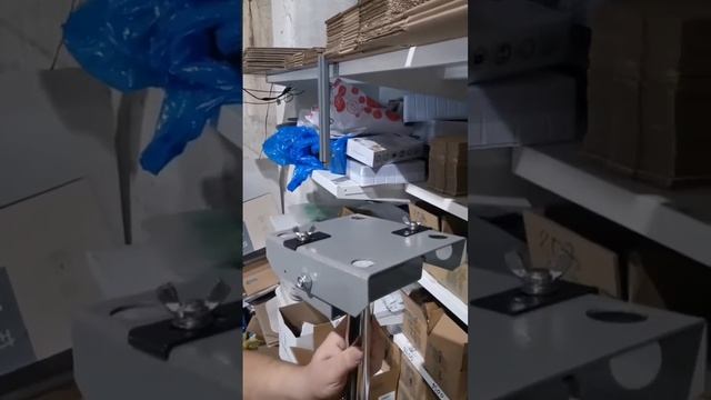 Штатив напольный для одномоторных фенов-компрессоров смотреть онлайн