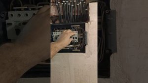 Замена старой алюминиевой проводки на новую.