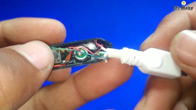 Spy cctv camera using old earphones | Earphone camera. смотреть онлайн