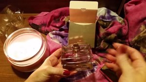 🎧 АСМР. Новый парфюм. Близкий шепот. Постукивания по коробочке и флакончику. Триггеры. ASMR.