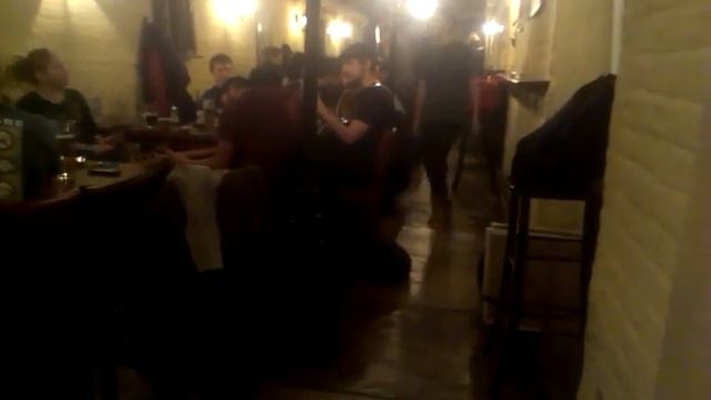 Irish traditional music sessions at T-PUB Belgrade смотреть онлайн