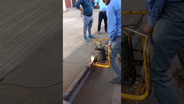 TPP TRAINING CENTER LUCKNOW thermit welding AT welding #railway #thermit #welding #india #job смотреть онлайн