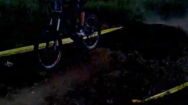 капотня! miniDH на видоси победитель в категории Юниоры смотреть онлайн