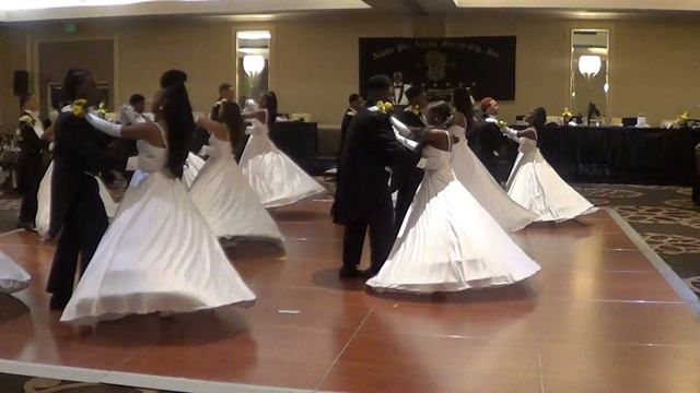 AՓA Inc. 2022 Beautillion Hilton Concond, Ca (Beau & Bells Waltz) смотреть онлайн