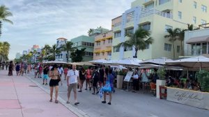 4K Labor Day Miami Beach Walk South Beach Ocean Drive Miami, FL