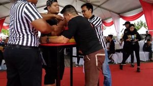 King move, dangerous position, elbow foul, still no pin.