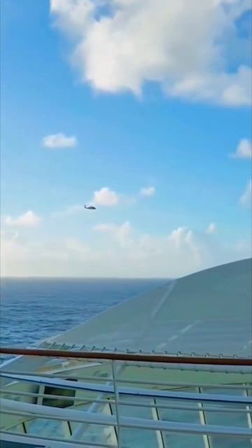 HEALTH EMERGENCY! - Royal Caribbean Symphony of the Seas had a HEALTH EMERGENCY today 🚁 #shorts смотреть онлайн