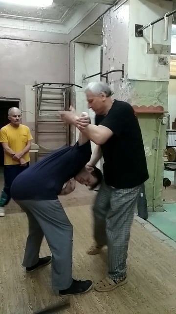 ОТБОР ПАЛКИ С БОЛЕВЫМ КОНТРОЛЕМ .