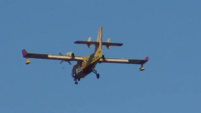 canadair 415 T,italianos en valencia 19/10/17 смотреть онлайн