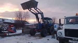 МТЗ-82 с КУНом ПБМ-800.