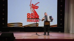 «Уруйдан кырдьыбат көлүөнэ»,
Николай Егоров тыллара, Тимофей Шестаков мелодията