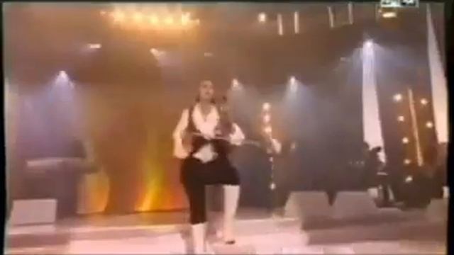 Zina Daoudia dima nayda nayda by Amal Sweet смотреть онлайн