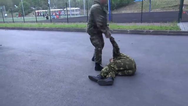 Контратака в защитных действиях от захватов. Не дать себя схватить!