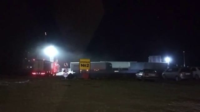 Паромная переправа ждём свою очередь. Якутск.