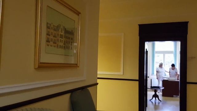 Иду на приём к доктору HUMBOLDT Обзор процедурных кабинетов . Going to the doctor смотреть онлайн