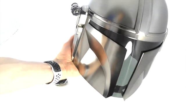 Hasbro's Star Wars The Black Series - The Mandalorian Helmet UNBOXING & FIRDT IMPRESSIONS!