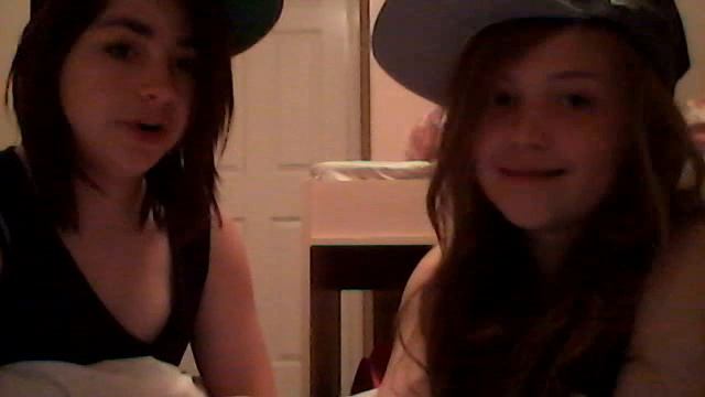 freya and megan just messing about xx смотреть онлайн